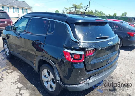 2018 Jeep Compass Latitude Fwd z USA, uszkodzony, nr VIN 3C4NJCBB5JT194919